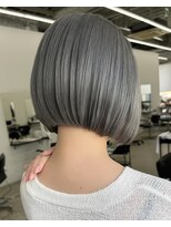 エゴル ナゴヤサカエ(ENGOL NAGOYA SAKAE)&nbsp;保存必須【海外風ハイトーンボブ】アッシュグレーカラー