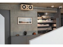 ファロー(furrow)の雰囲気（薬剤は最新のダメージレスなものを使用しています。／白髪染め）