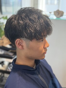 ホル(HOL) ゆるめスパイラルショート