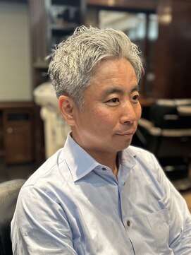 ザバーバー 渋谷(THE BARBER) アップバングショート