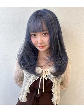 ユーフォリア 渋谷グランデ(Euphoria SHIBUYA GRANDE) くすみブルー　ブルージュ　青髪　透明感カラー　YUKI