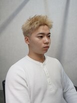 カイ(X)&nbsp;ハイトーンベージュスパイキーショート