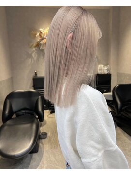 ロンドルピナス 小倉(Lond Lupinus) ミディアムレイヤーカット/似合わせカット/大人ガーリー/20代