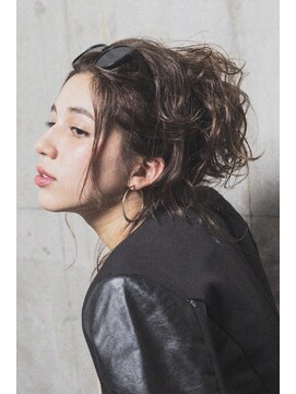 ファタン(FHATAN) 大人のポニーテール