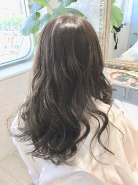 ラ ブランシュ 大宮(La Blanche) 【大宮東口】オリーブグレージュ/イルミナ/オージュア/髪質改善