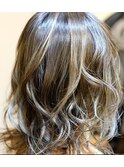 #外国人風ミディアムヘアカラー