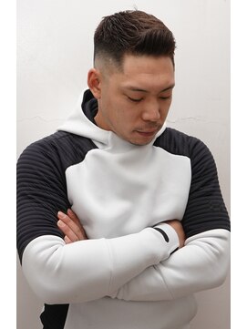 ワンワンオー バーバーショップ コンチネンタル(@110 BARBER SHOP continental) ハイフェード