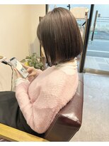 ナット(Nat)&nbsp;前下がりボブ×グレージュ