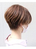 くびれハンサムショート