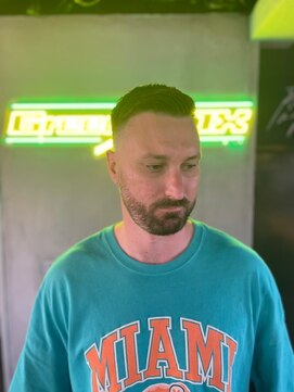 グリーディーフォックス 三軒茶屋(GreedyFOX) 波巻き/マッシュパーマ/ウルフ/ハイライト<理容室>三軒茶屋