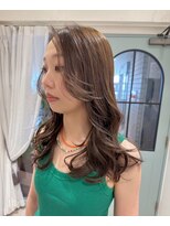 ナビバイケンジ(NaVI by KENJE)&nbsp;レイヤー顔まわりカットベージュカラー