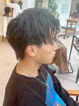 ネオリーブ クーロ メゾン 横浜(Neolive curro Maison) 波巻きスパイラル×ツイストパーマ[メンズ]