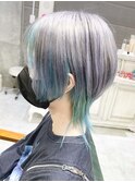 シルバーカラーツーブロックマッシュショート  ウルフハイライト