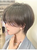 30代40代50代耳かけショート前髪なしハンサムショートカット小顔