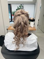 ゆるふわポニーテール【清板】