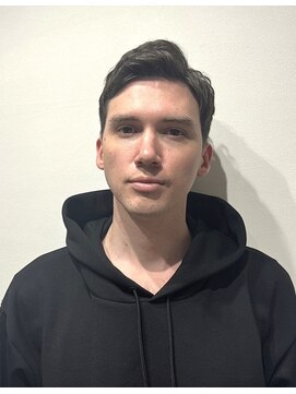 リアイス(Re:ICE) スッキリ短く！ブルーブラックサイドパートスタイル