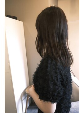 ニード(need) ココアブラウン