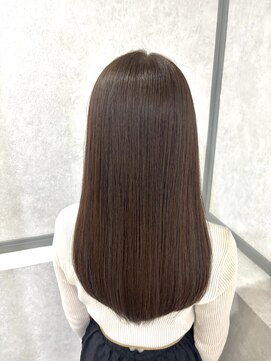 リリーヘアー(Lilly hair) ナチュラルベージュ