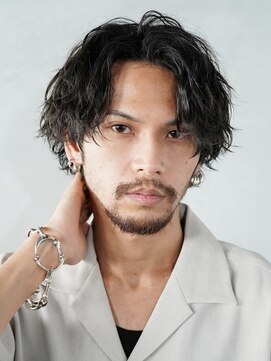 フィフス 天神大名(fifth) 天神大名メンズパーマツイストスパイラルパーマフリンジカット