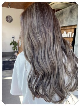 リアン(Lien) 【人気の垢抜けカラー】ハイライト×透明感グレージュカラー