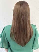 ヘアーデザイン アンジェロ インアルト(Hair Design Angelo In alto)&nbsp;30代/40代/50代　ロング/シルバーベージュ