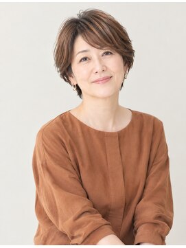 アヴァンス プロデュース バイ エガオ 大阪梅田店(AVANCE. PRODUCED by EGAO) 大人の女性に似合うショートスタイル【髪質改善】