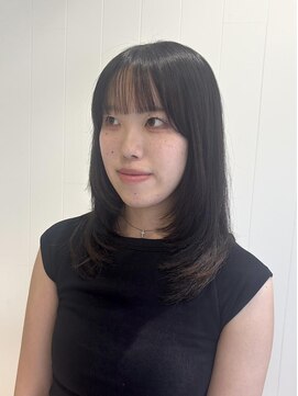 ビューバイネオリーブ 用賀店(Beau'r by neolive) ミディアムハッシュカットグレージュデザインカラー［用賀］