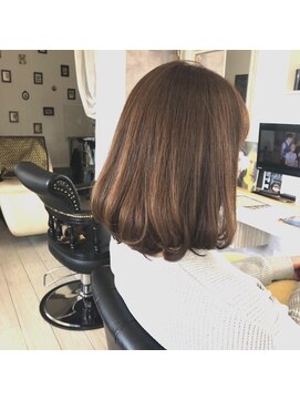 シエスタヘアー(SIESTA hair) 重軽フワエアリーボブ