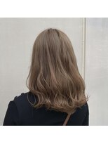 ネクストハラジュク(NEXT HARAJUKU)&nbsp;ブリーチ1回ミルクティーグレージュ[原宿/表参道/前髪/学割U24]