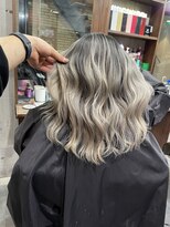 ラフ(LAFF)&nbsp;#黒髪#ボブルフ#ネビージュ#小顔#ワンレン