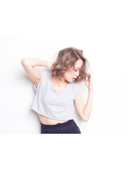 《センター北☆髪質改善完全個室サロン》高彩度クオルシアor高発色イルミナ/水素トリートメント