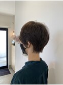 ざっくりレイヤー耳かけショート