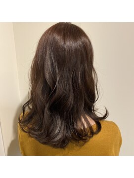 ラヴィズム(LUVISM) ミディアムレイヤー　ピンクブラウン　１０代２０代３０代