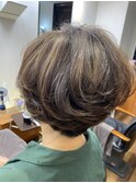 【白髪ぼかし】ハイライト/似合うデザイン