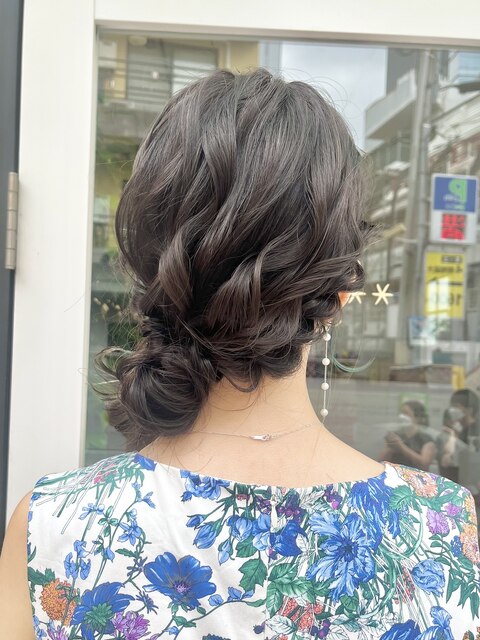 20代30代【ヘアセット】結婚式アレンジ サイドシニヨン