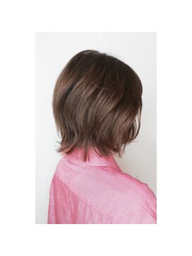 ブリング バイ スノードロップ 吉祥寺(BRING by Snowdrop) ウルフ/マチルダボブ/ピンクベージュ/インナーグレージュ/吉祥寺