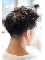 キングスマントーキョー 府中店(KINGSMAN TOKYO)&nbsp;アップバング / ツーブロック / スキンフェード 【府中】