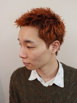 カーテル(KARTEL)の写真/幅広いスタイル提案で手入れ簡単。男性向けフェイシャルで清潔感と自信をサポート。