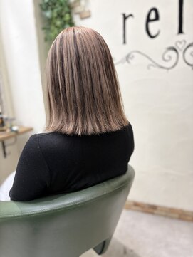 ヘアサロン レリー(hair salon relie) アンブレラカラーミルクティーベージュ