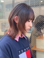 アカラ(acala)&nbsp;ミディアムショートウルフ【20代30代/イルミナカラー/髪質改善】