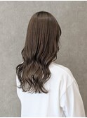 落ち着きベージュ