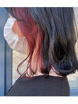 ヘアリラクゼーション クインズベリー(Hair Relaxation Queen's Berry) インナーカラー×ピンク×鎖骨ミディアム