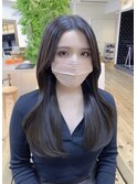 フェザーバングとレイヤーで大人かわいいオルチャンヘア