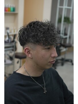 マール 矢場町(MARL) スペインカール× ホワイトハイライト