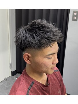 ブライト(Bright) スキンフェード＋ジェットモヒカン