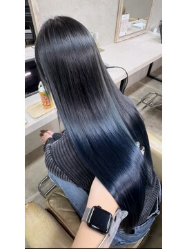 ブラスト(BLAST) highlight×blue