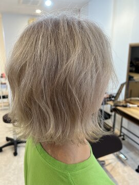 ヨンマルゴ(405) ミルクティーベージュカラー