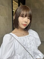 スニュウ(snuw)&nbsp;(snuw_hotaru)切りっぱなしボブレイヤーオリーブベージュ