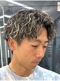 ツイストスパイラルパーマ/ハイライトカラー