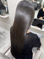 ロエン 西岡崎店(ROEN)&nbsp;寒色ブラウン/ブラウンカラー/ワンカラー/髪質改善